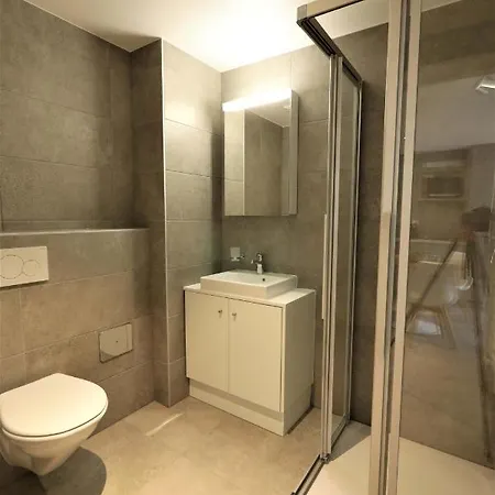 The 109 - Stunning New By The Lake, Close To City Center Of Lausanne *