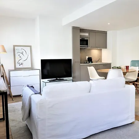 Апартаменты The 109 - Stunning New By The Lake, Close To Center Of Lausanne