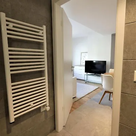 The 109 - Stunning New By The Lake, Close To City Center Of Lausanne *